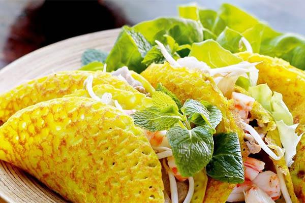 - Bánh xèo – Một trải nghiệm ẩm thực độc đáo không thể bỏ qua