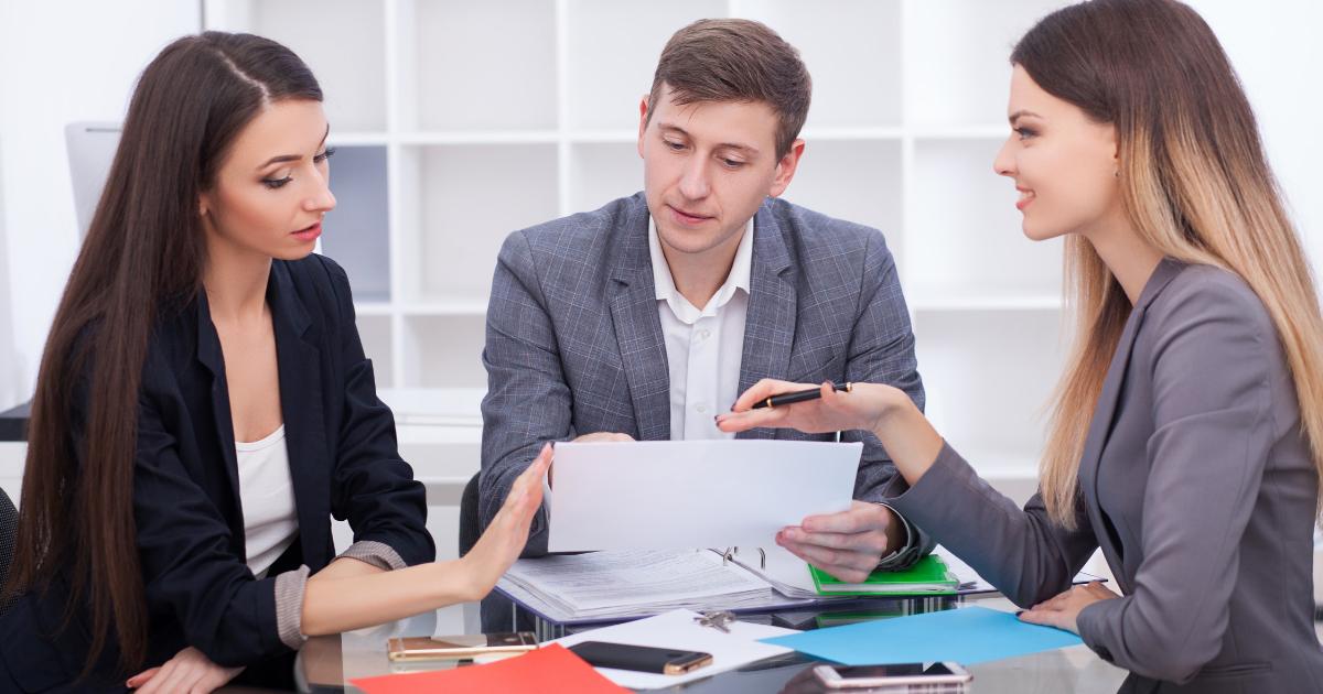 Duy trì mối quan hệ với khách hàng: Tăng cường sự trung thành và tái mua