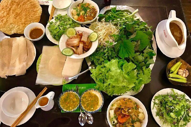 Bật mí những món ăn đặc trưng khiến bạn lưu luyến