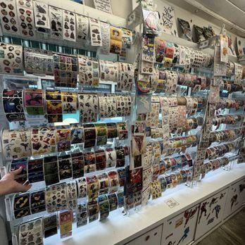 Các Shop bán Sticker trên Shopee bạn không nên bỏ qua
