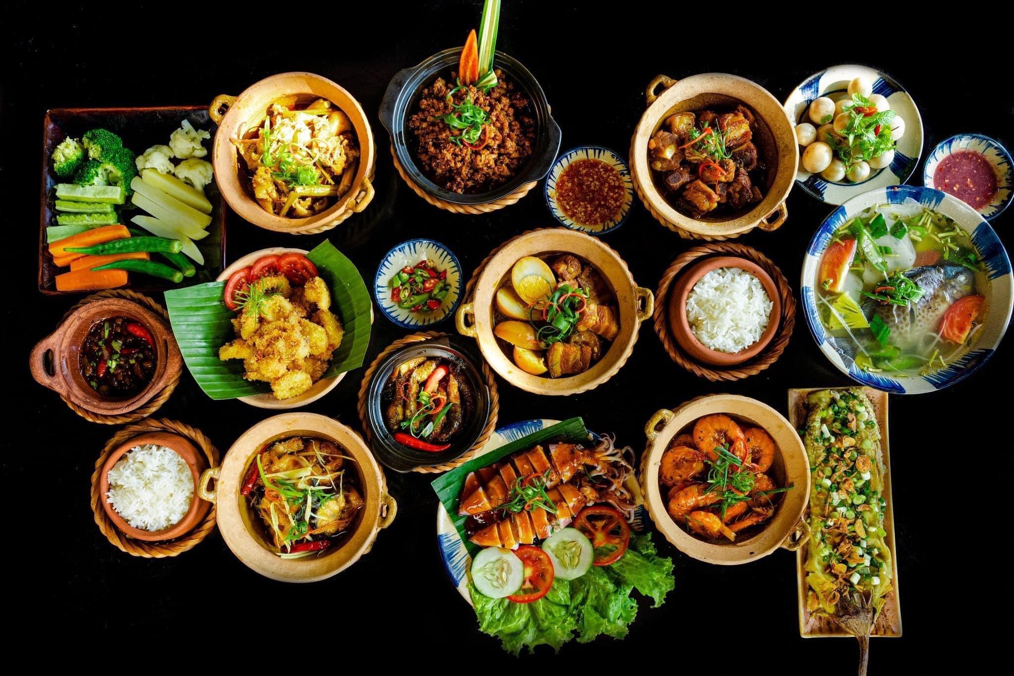 Thực Đơn Đa Dạng: Phục Vụ Tất Cả Các Gu Vị