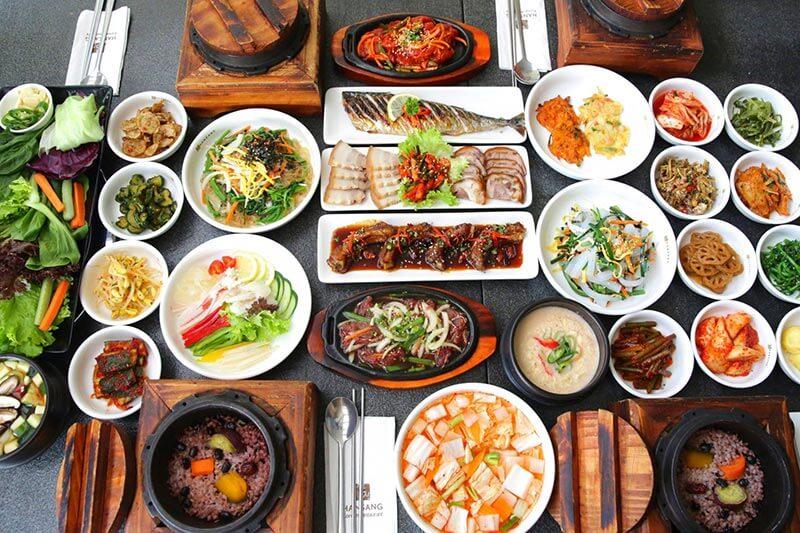 Những địa điểm ăn uống nổi tiếng mà bạn nhất định phải thử